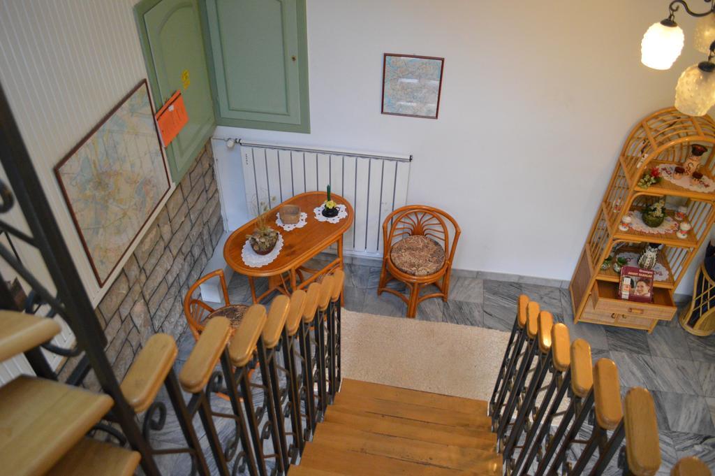 Bed and Breakfast Muskatli Panzio à Győr Extérieur photo